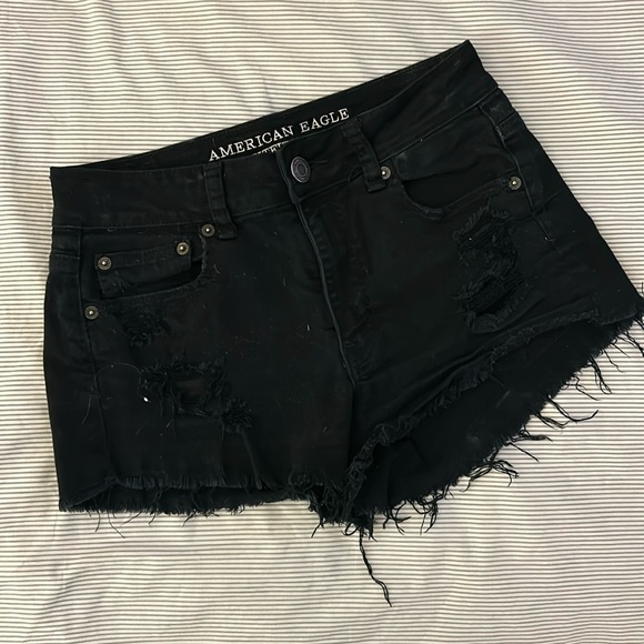 American Eagle Black Jean Shorts - Picture 1 of 4